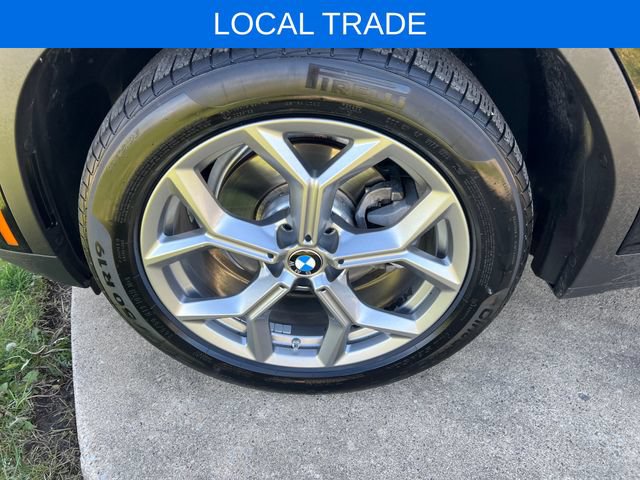 Used 2025 BMW X4 xDrive30i AWD/4WD image 10