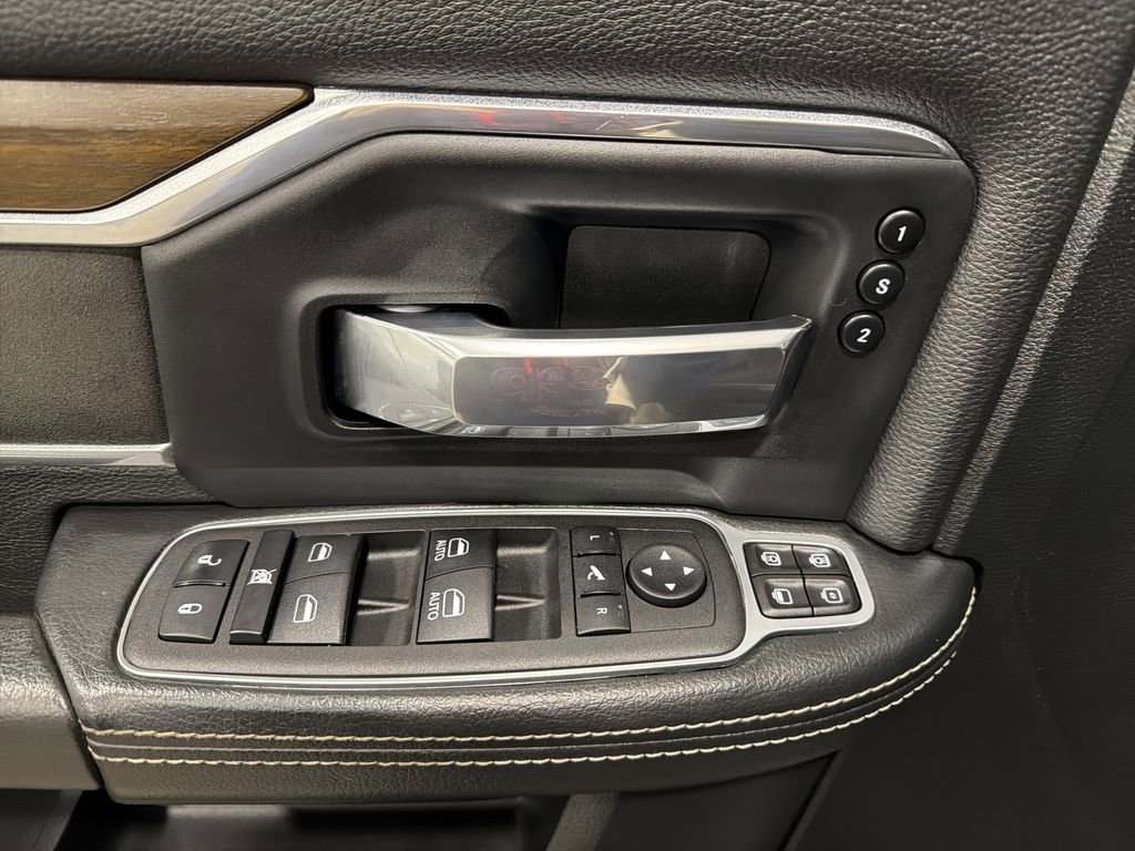 Used 2023 RAM 3500 Laramie image 14