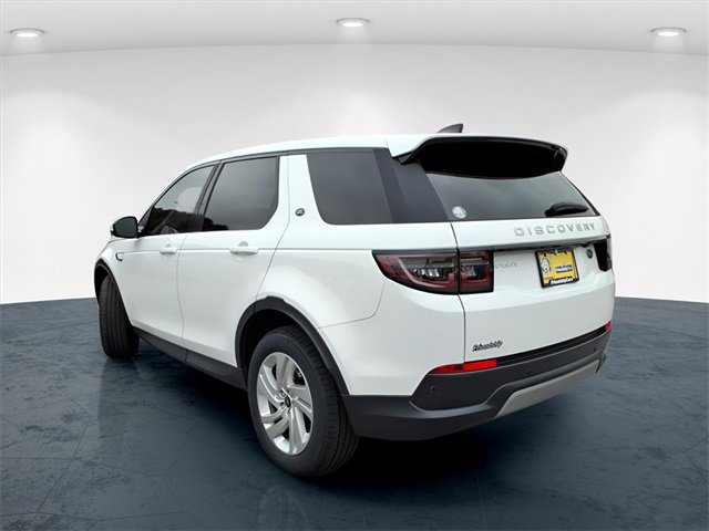 Used 2020 Land Rover Discovery Sport image 4
