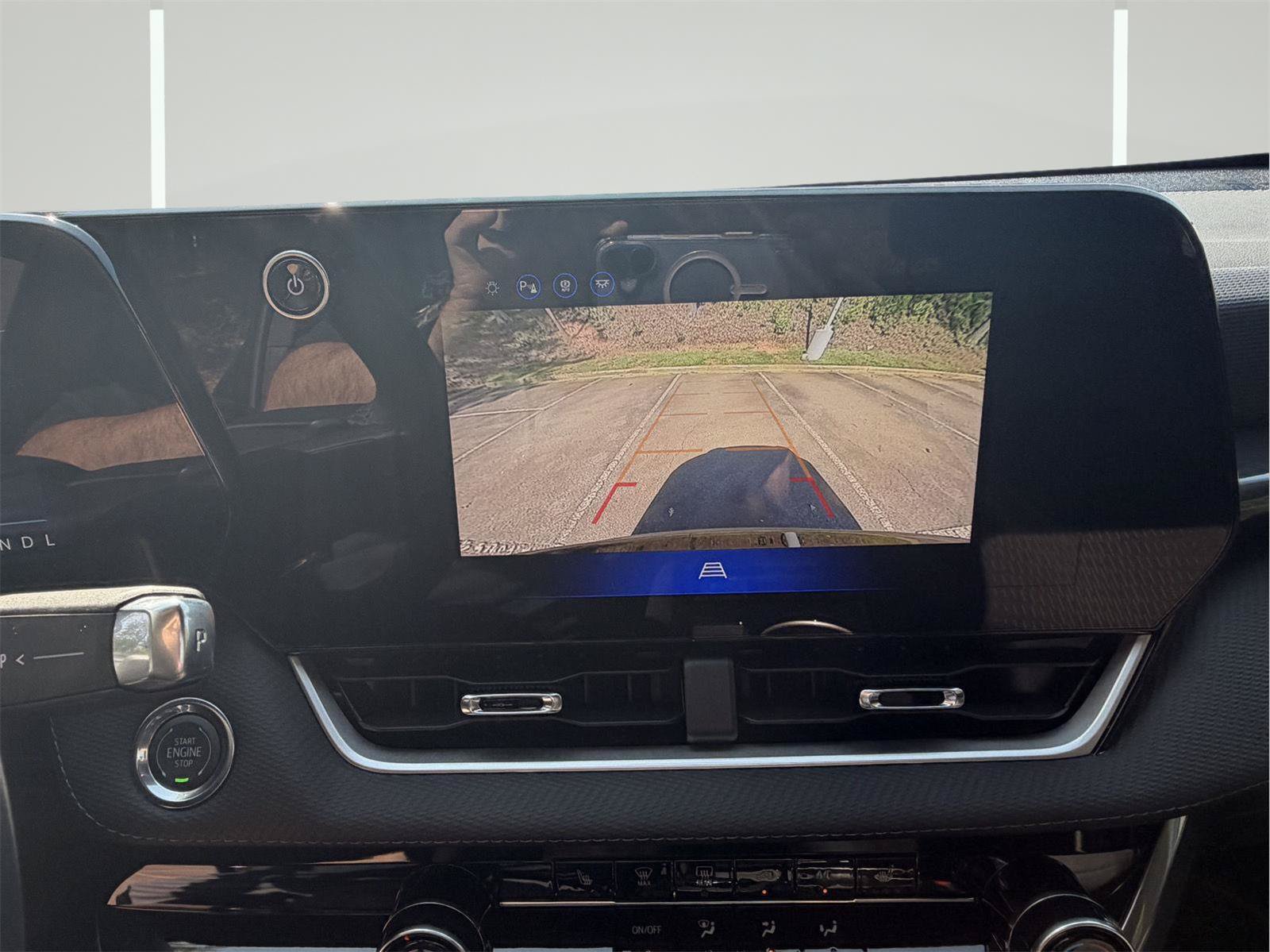 New 2027 Chevrolet Equinox LT FWD image 22