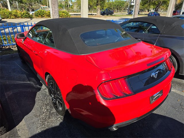 Used 2019 Ford Mustang Premium image 4