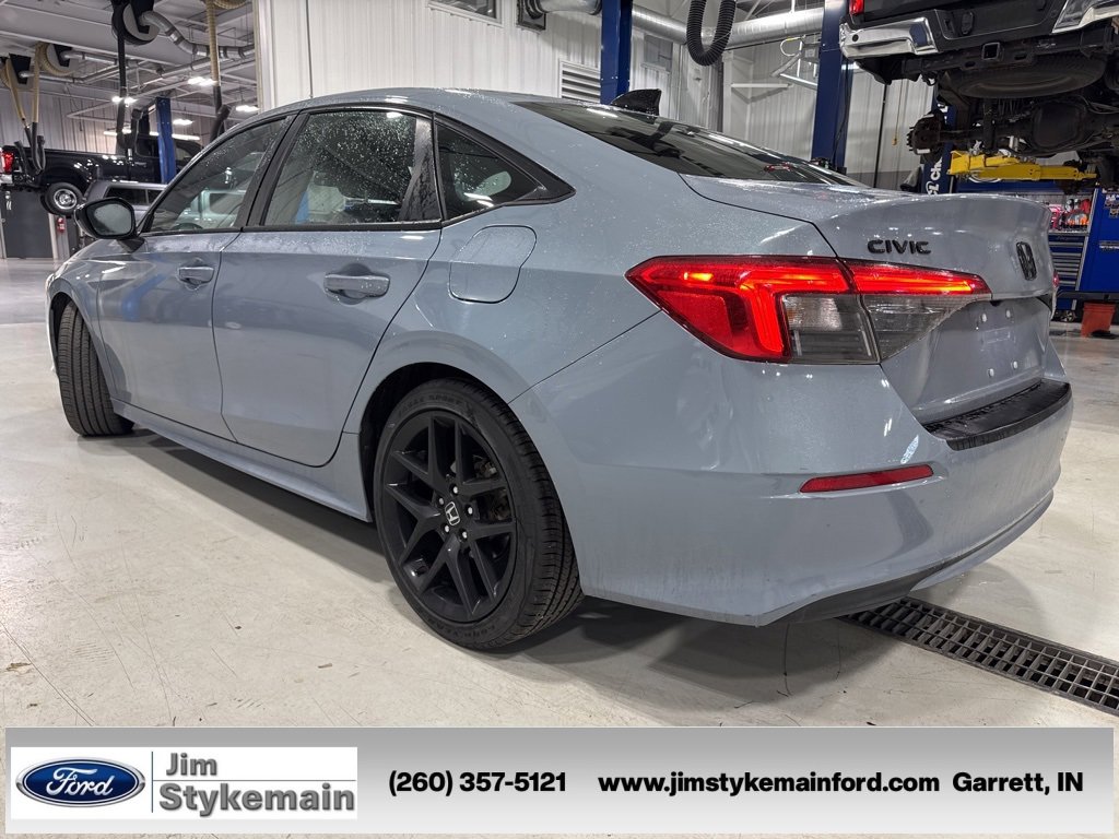 Used 2022 Honda Civic Sport image 3
