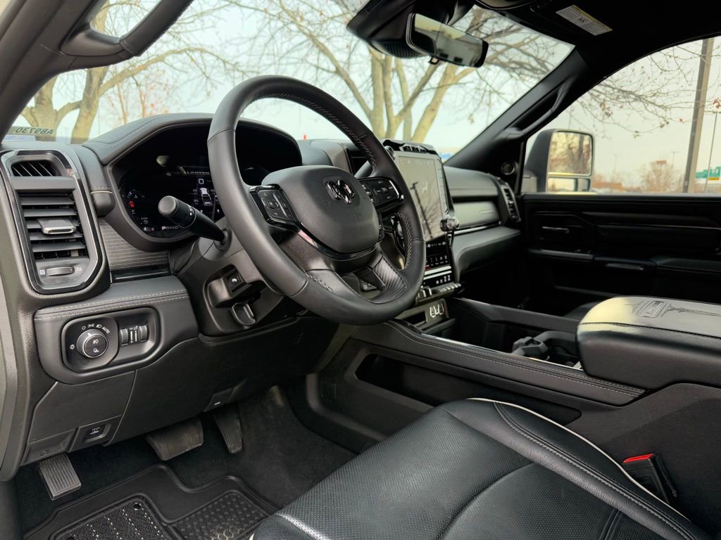 Used 2024 RAM 2500 Limited image 9