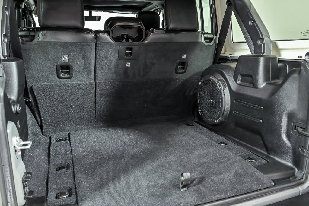 Used 2021 Jeep Wrangler Unlimited Rubicon AWD/4WD image 10