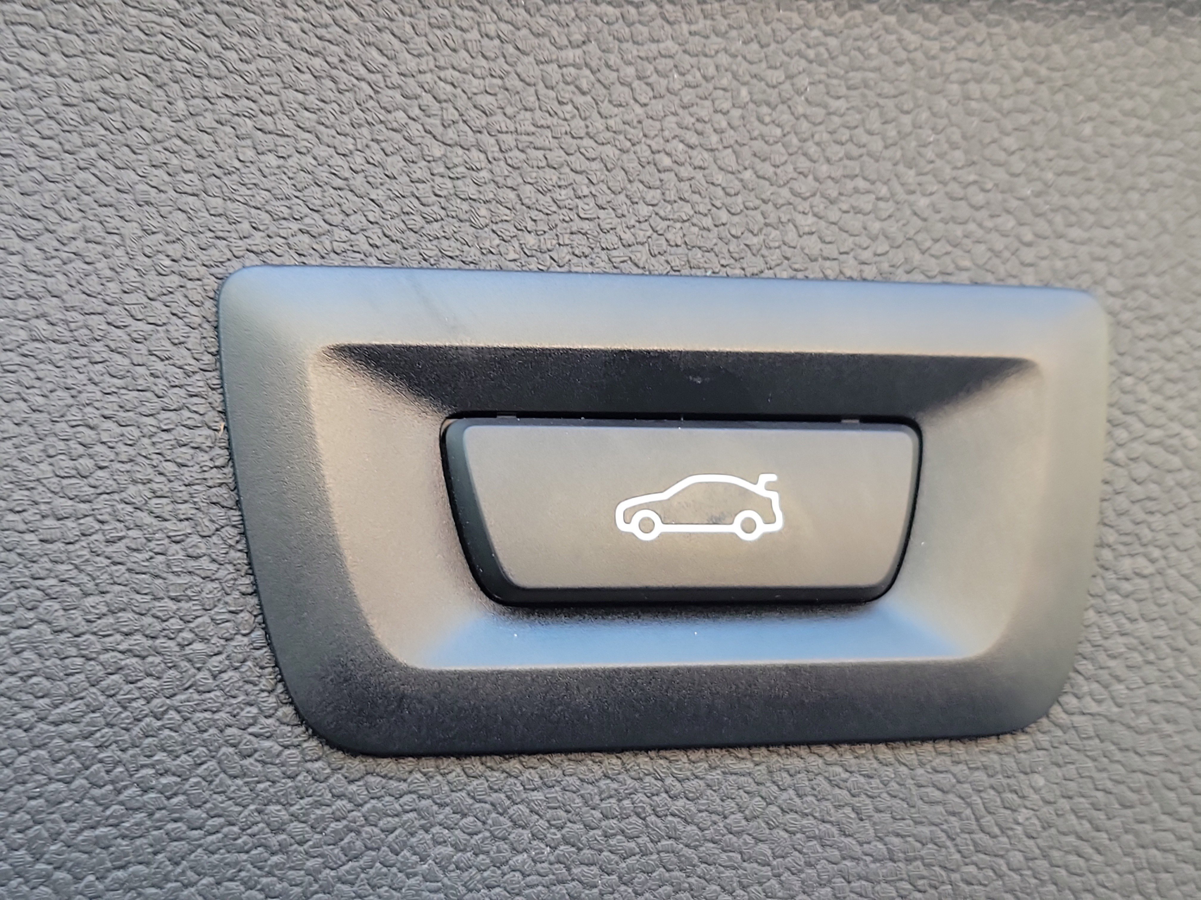 Certified 2024 BMW iX xDrive50 w/ Sport Package image 8