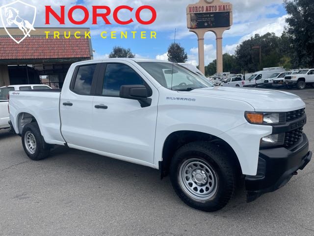 Used 2020 Chevrolet Silverado 1500 W/T AWD/4WD image 2