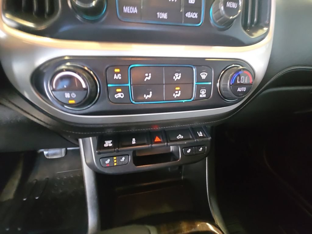 Used 2018 GMC Canyon SLT w/ Driver Alert Package AWD/4WD image 17
