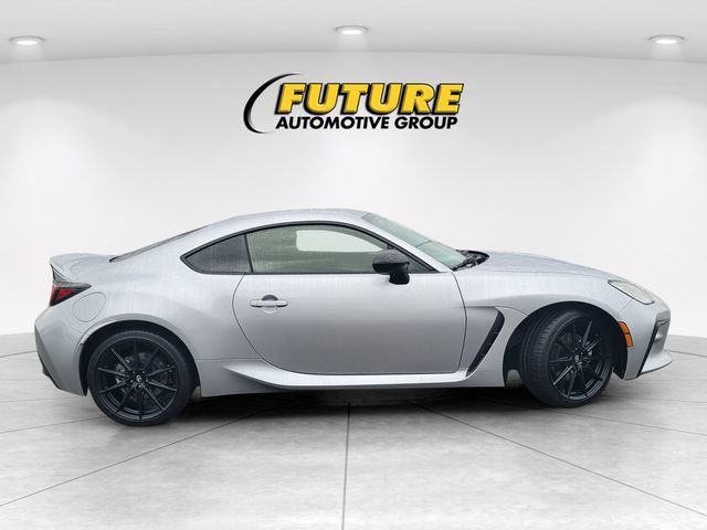 Used 2025 Toyota GR86 Premium w/ ALL Weather Mat Package (TMS) image 3