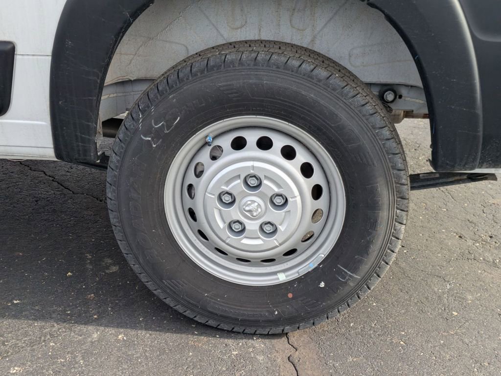 Used 2024 RAM ProMaster 2500 image 11