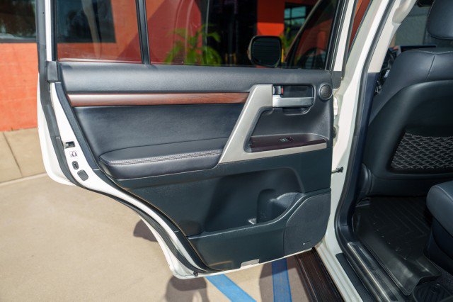 Used 2020 Toyota Land Cruiser AWD/4WD image 18