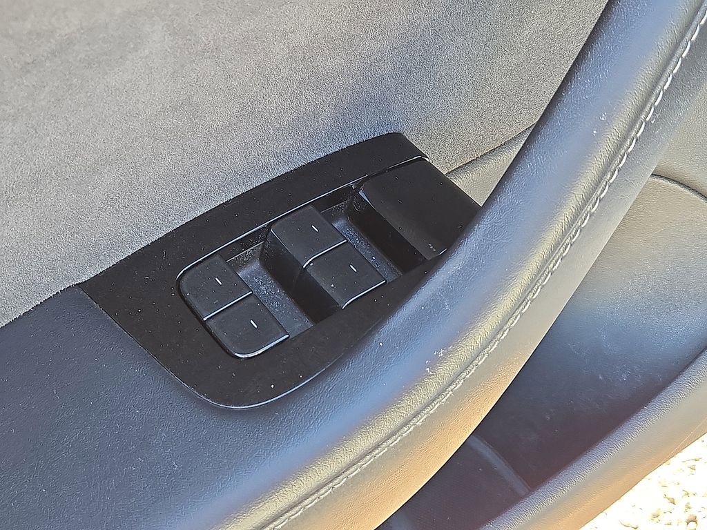 Used 2019 Tesla Model 3 Standard Range image 20