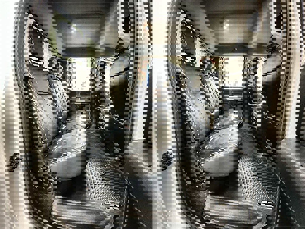 Used 2019 Ford F150 Lariat image 22