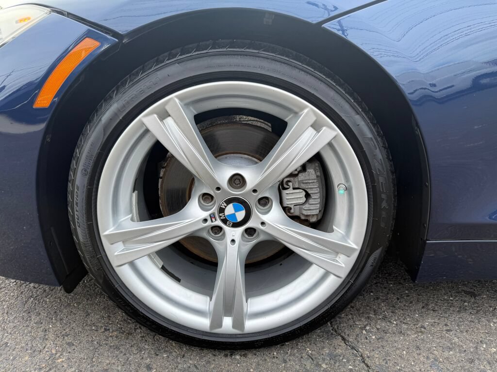 Used 2013 BMW Z4 sDrive28i RWD image 31