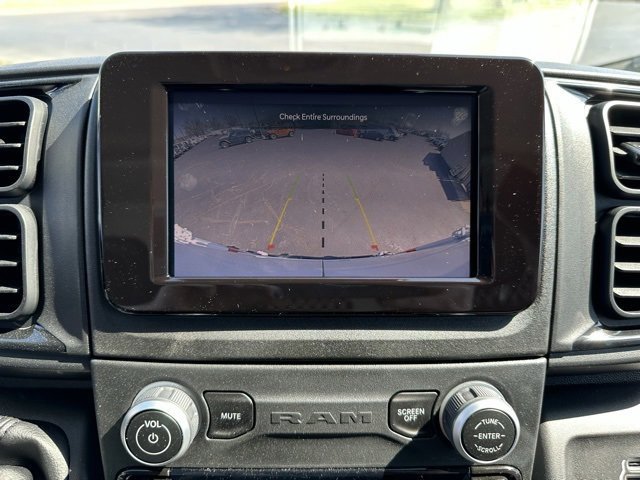 New 2024 RAM ProMaster 2500 w/ Safety Group FWD image 18