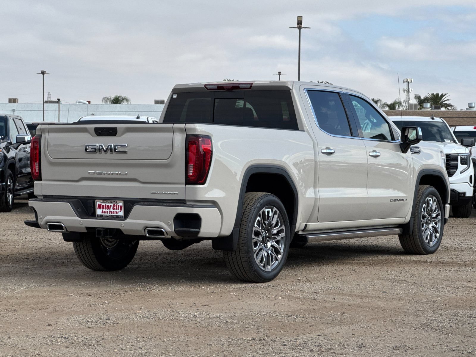 New 2026 GMC Sierra 1500 Denali Ultimate AWD/4WD image 4