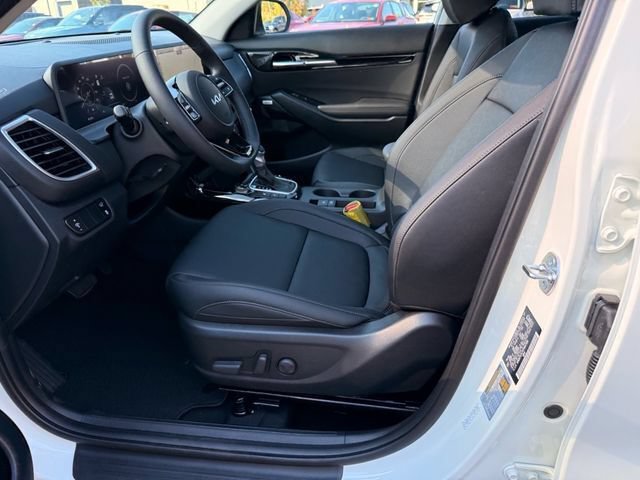 New 2026 Kia Seltos SX AWD/4WD image 8