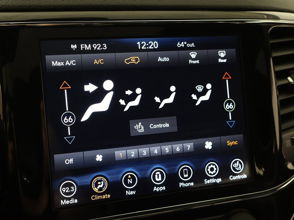 Used 2021 Jeep Grand Cherokee Limited image 47