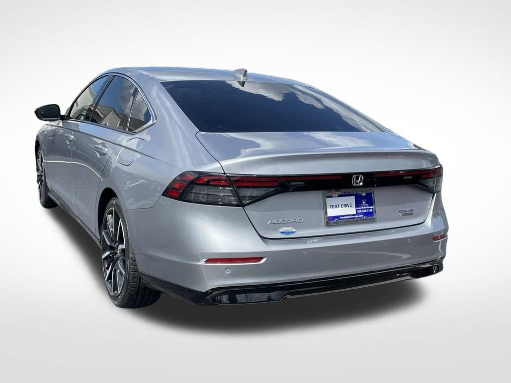 Certified 2023 Honda Accord Touring image 4