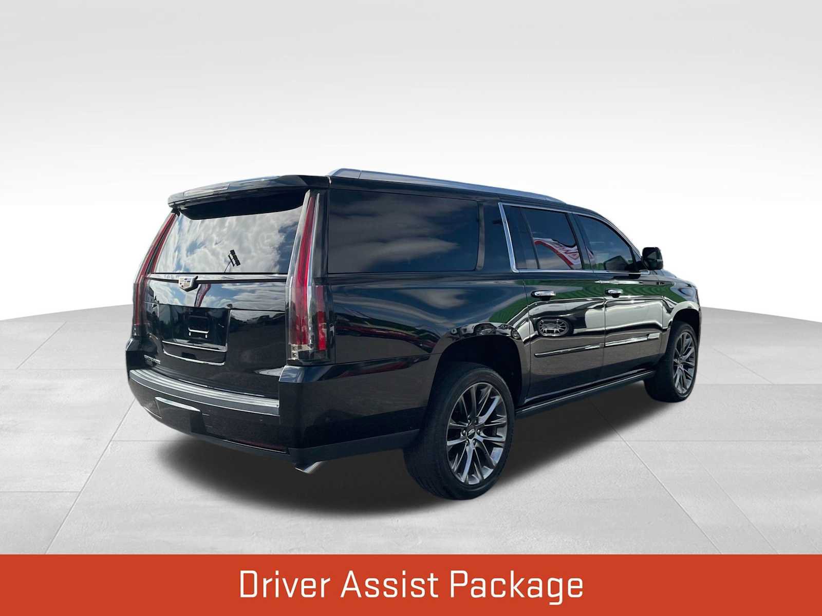 Used 2019 Cadillac Escalade ESV Premium Luxury RWD image 5