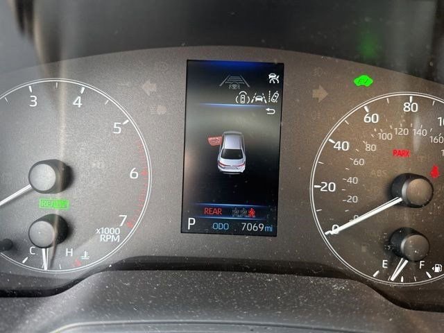 Used 2023 Toyota Corolla LE image 12