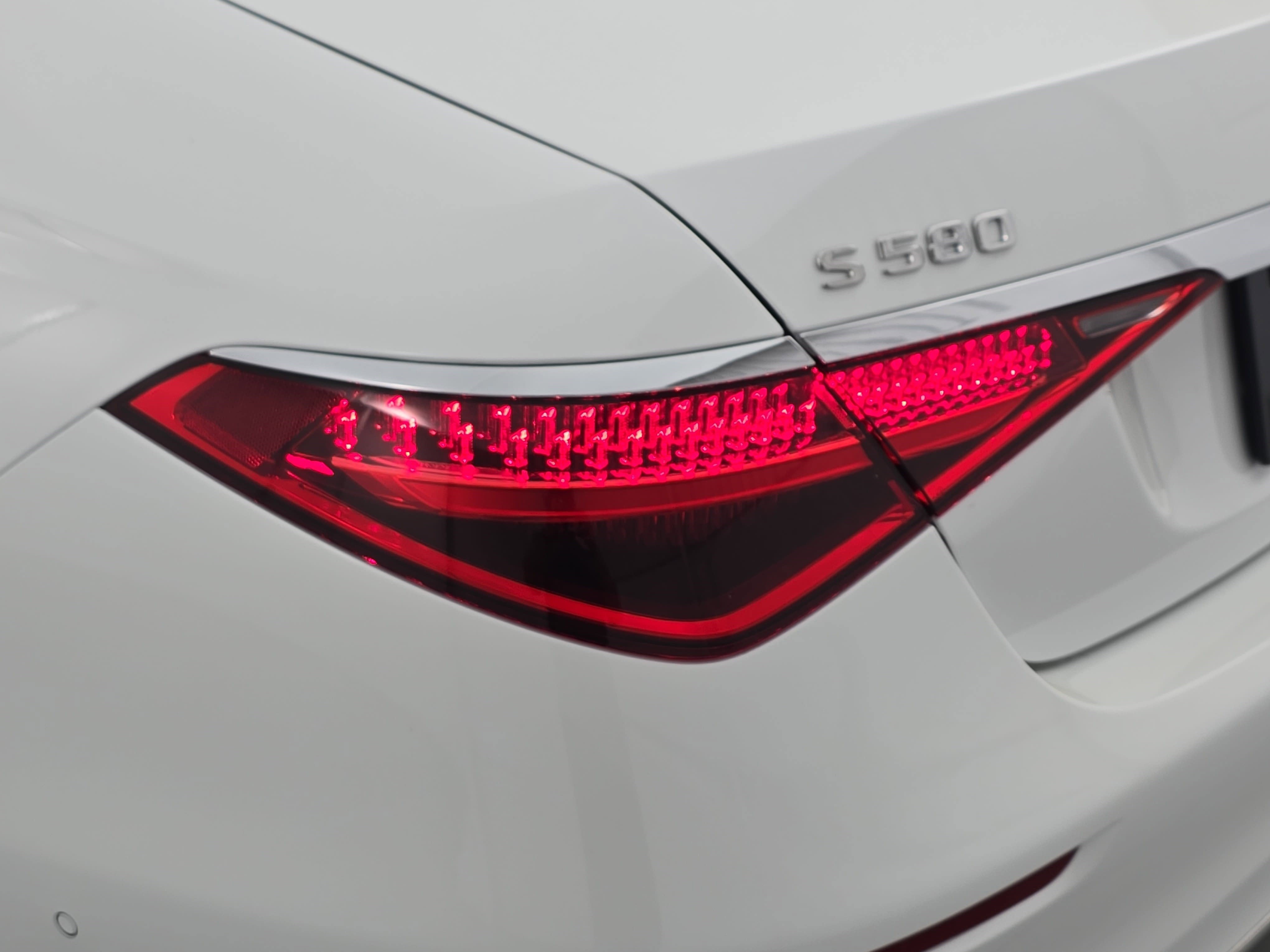 New 2026 Mercedes-Benz S 580 4MATIC Sedan image 33