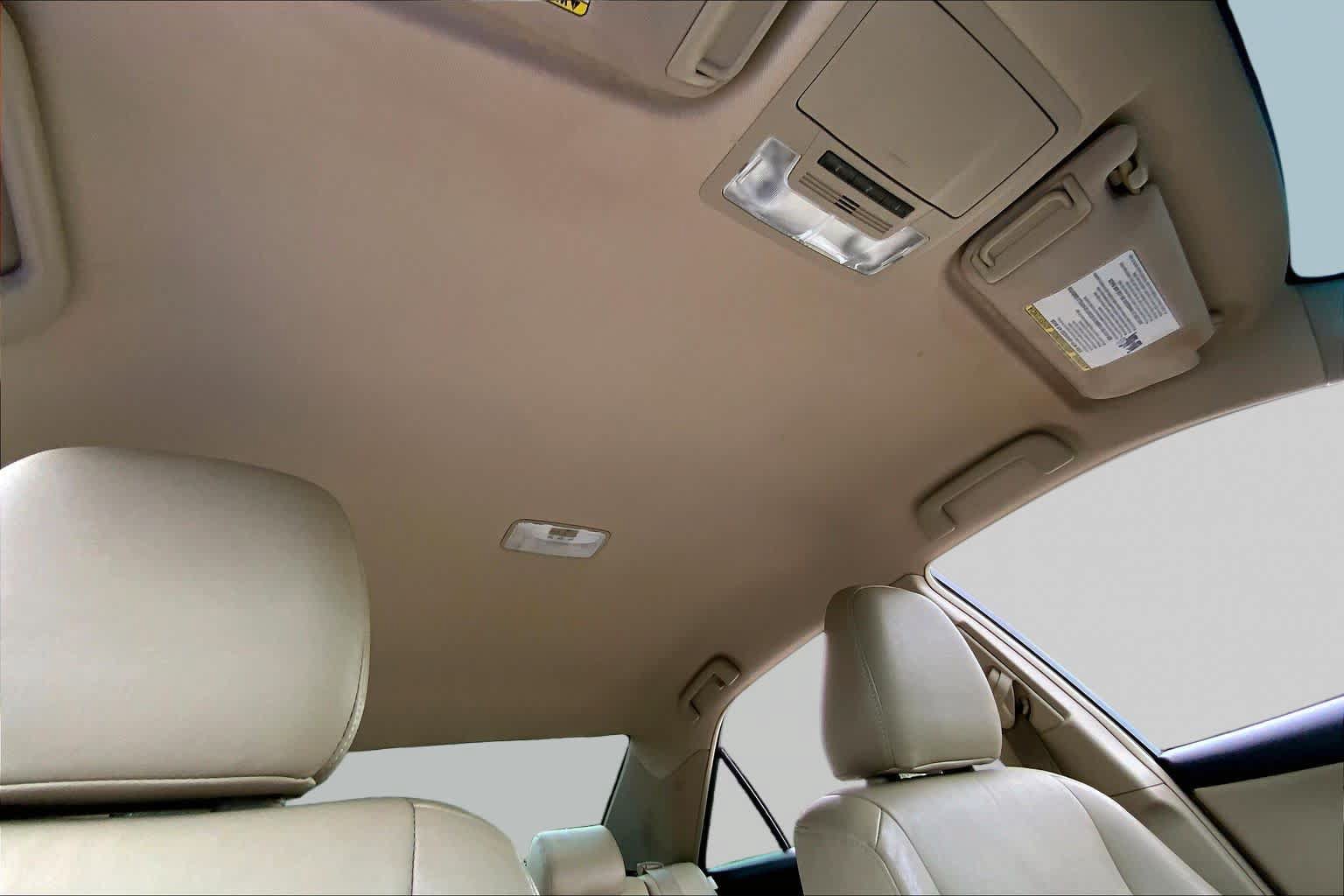 Used 2013 Toyota Camry XLE w/ Convenience Pkg FWD image 14