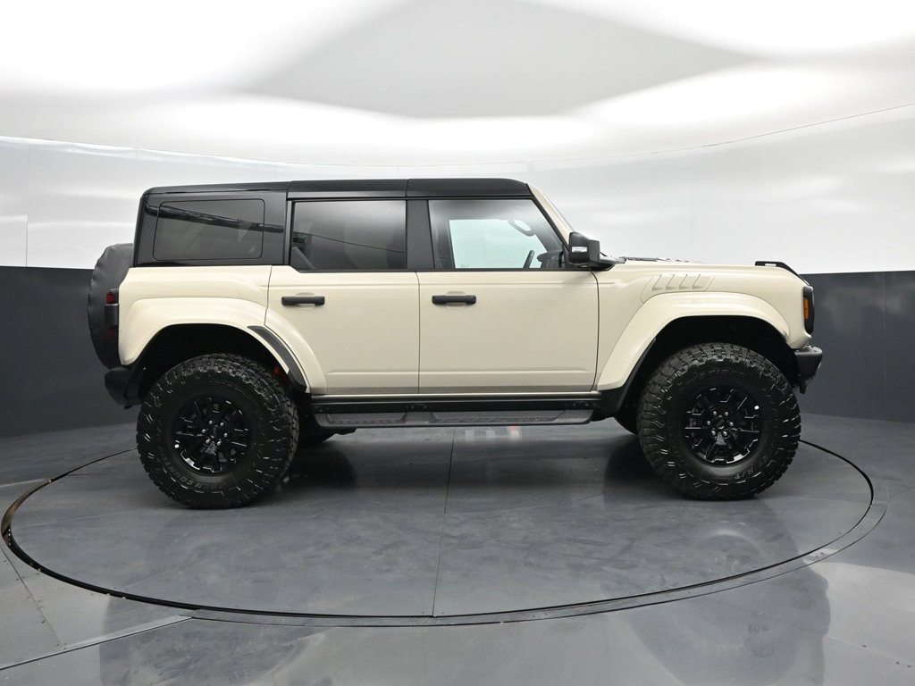Certified 2026 Ford Bronco Raptor w/ Interior Carbon Fiber Pack AWD/4WD image 27