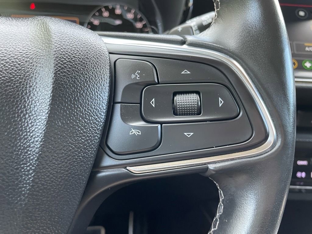 Used 2023 Buick Envision Preferred image 9