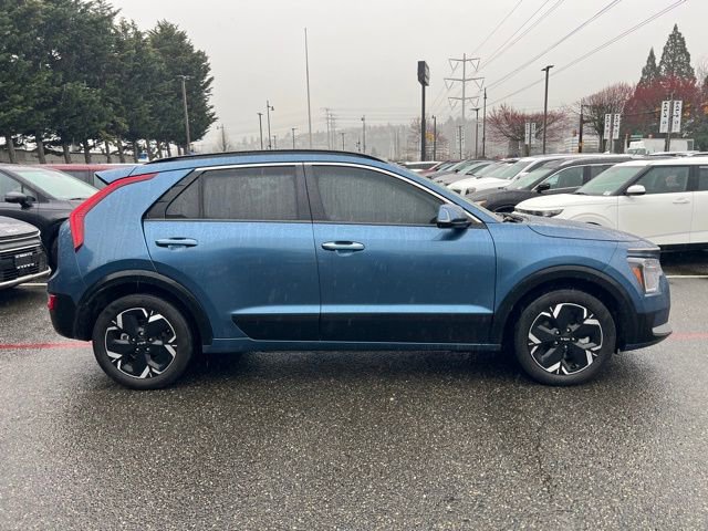 Certified 2023 Kia Niro Wave w/ Wave Preserve Package image 6