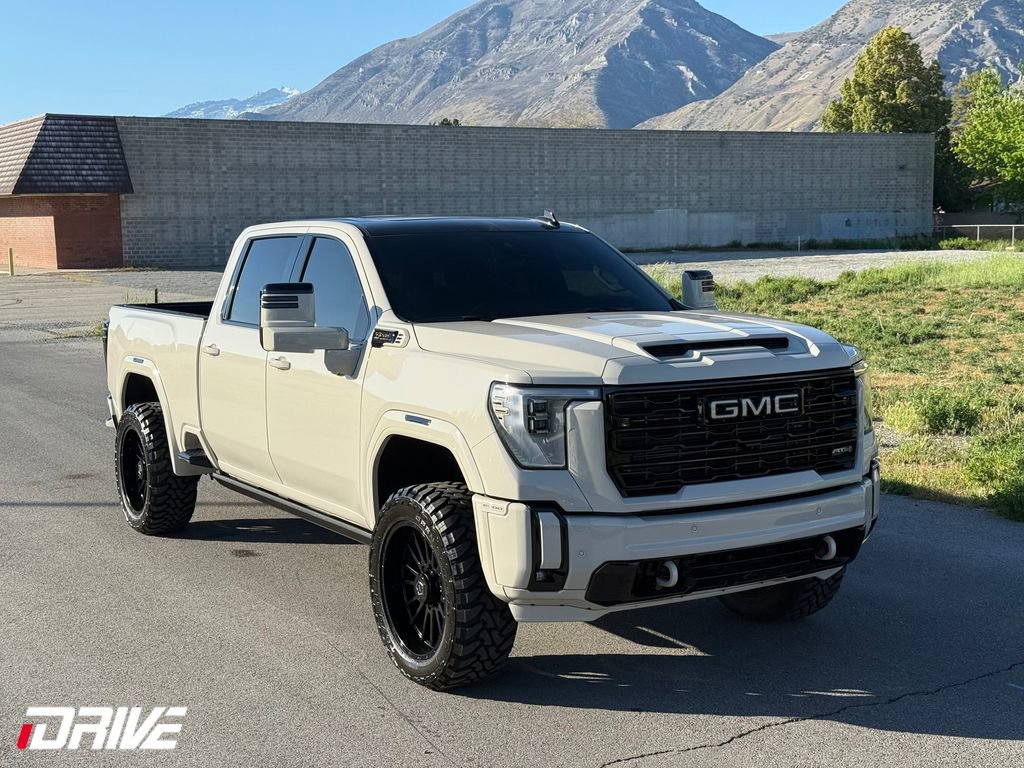 Used 2026 GMC Sierra 2500 AT4 w/ AT4 Premium Plus Package AWD/4WD image 2