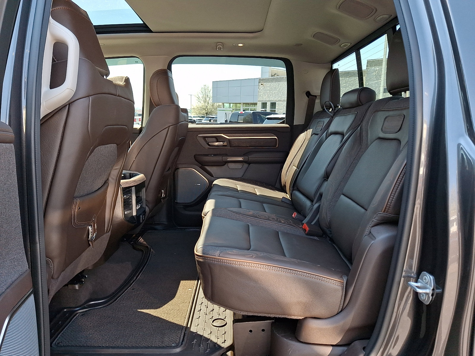 Certified 2026 RAM 1500 Limited AWD/4WD image 10