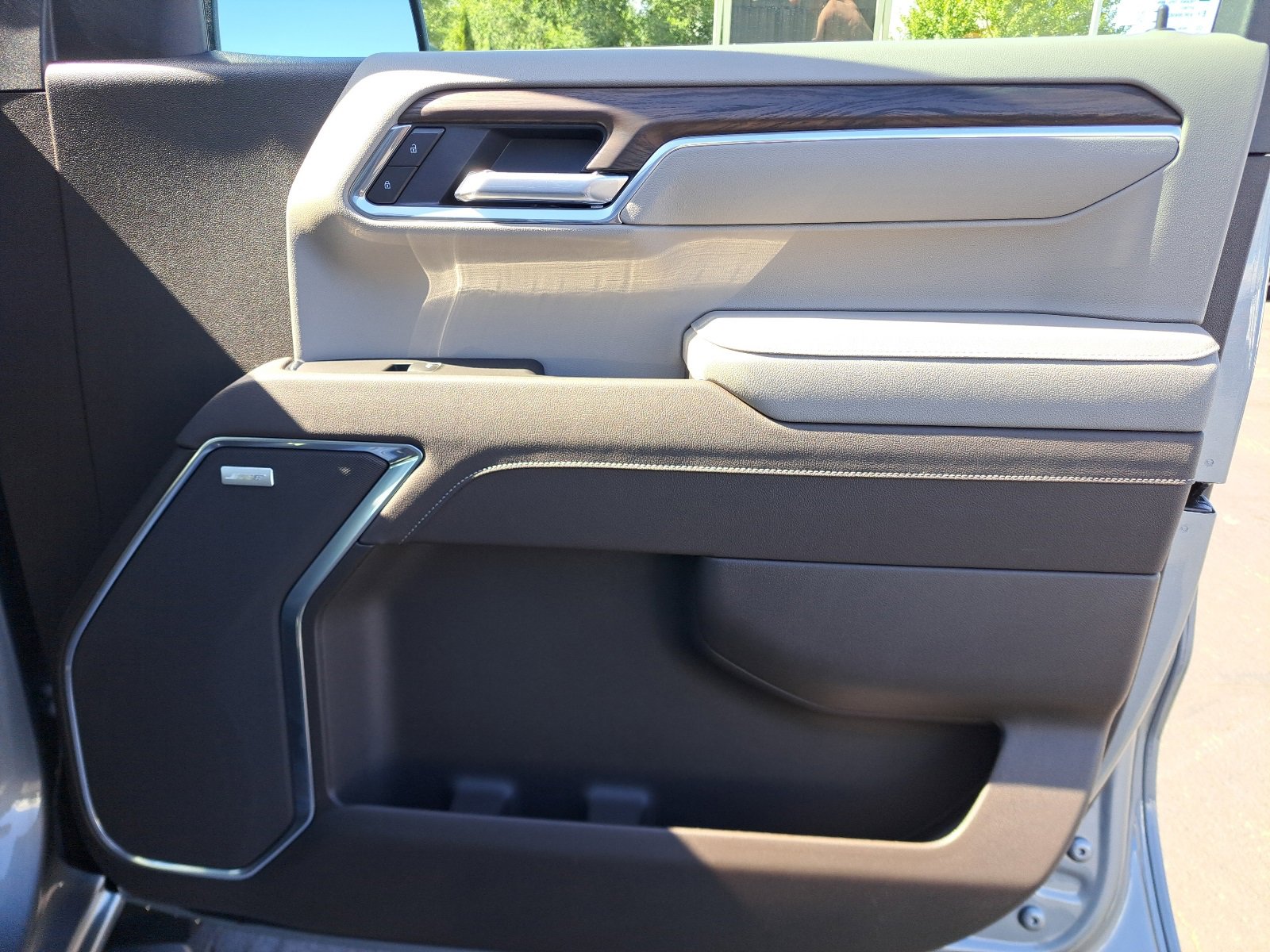 New 2026 GMC Sierra 1500 SLT w/ SLT Premium Package image 39