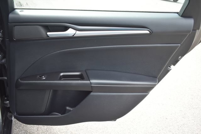 Used 2019 Ford Fusion Energi Titanium FWD image 43