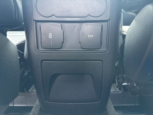 Used 2023 Ford Explorer XLT w/ Equipment Group 202A image 34