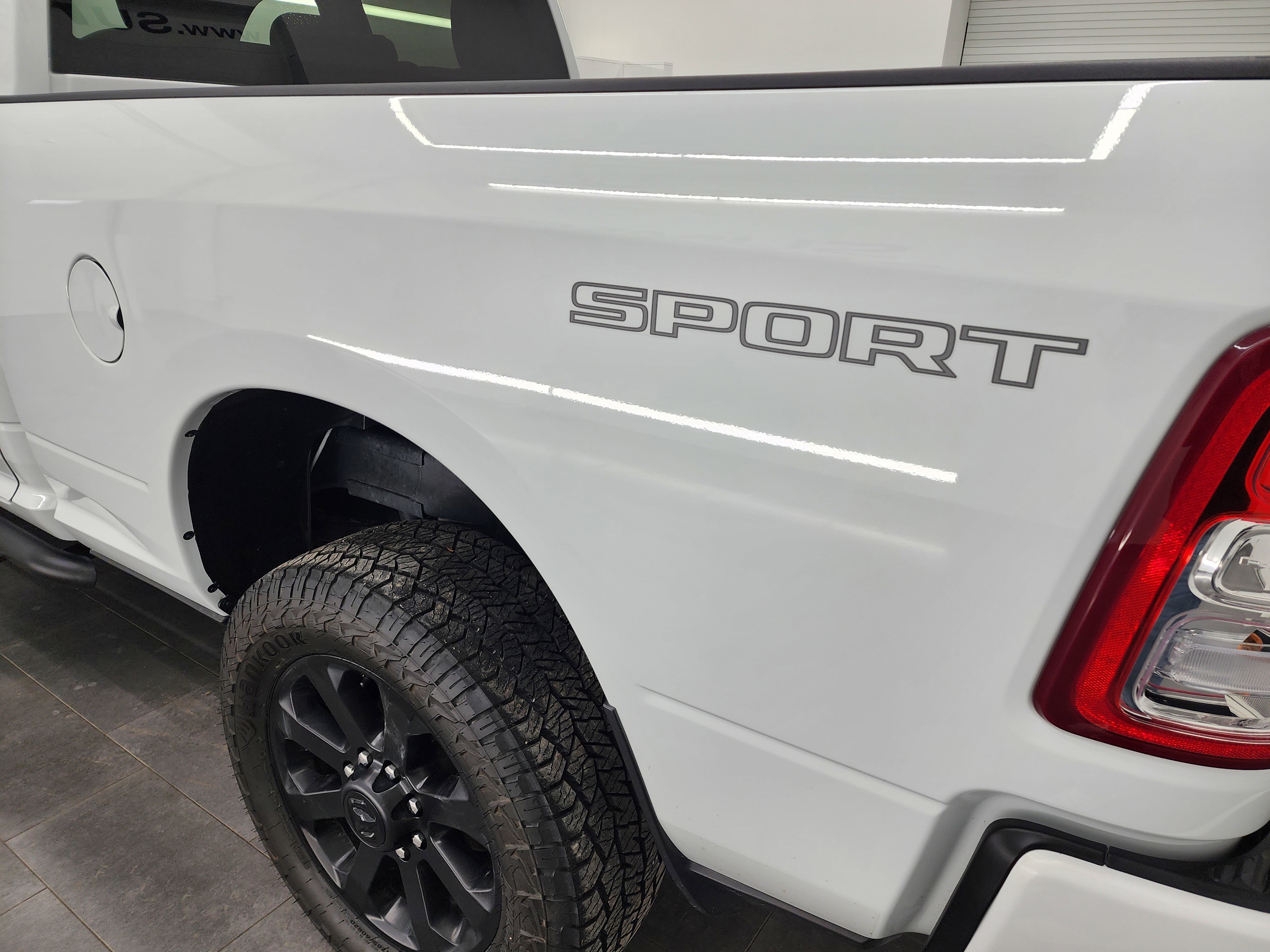 Used 2023 RAM 2500 Big Horn w/ Level 1 Equipment Group AWD/4WD image 30