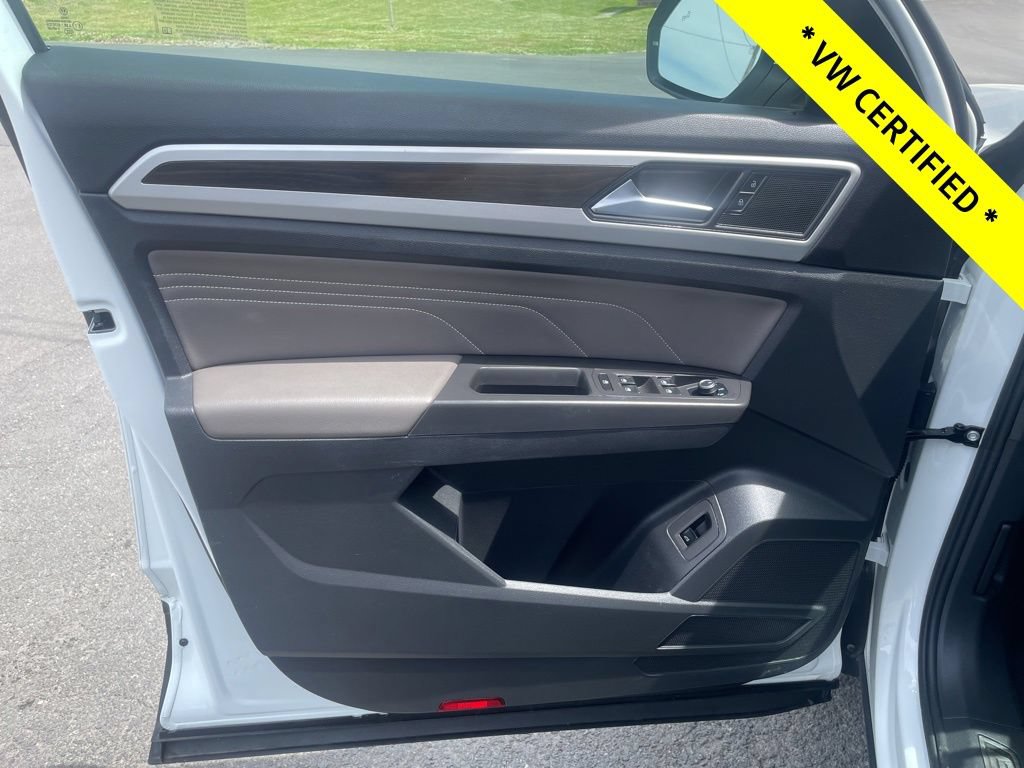 Certified 2023 Volkswagen Atlas SE AWD/4WD image 16