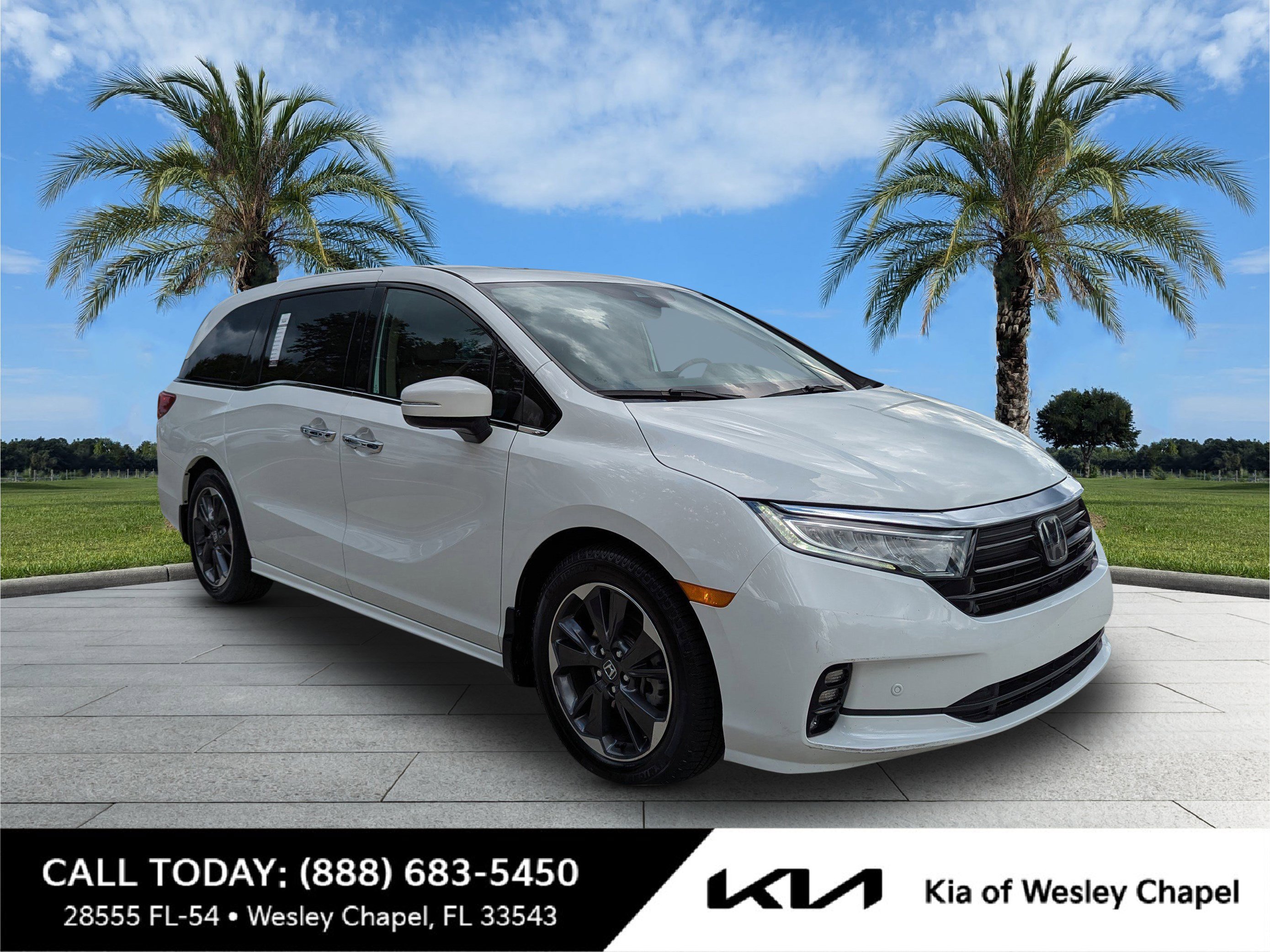Used 2023 Honda Odyssey Elite