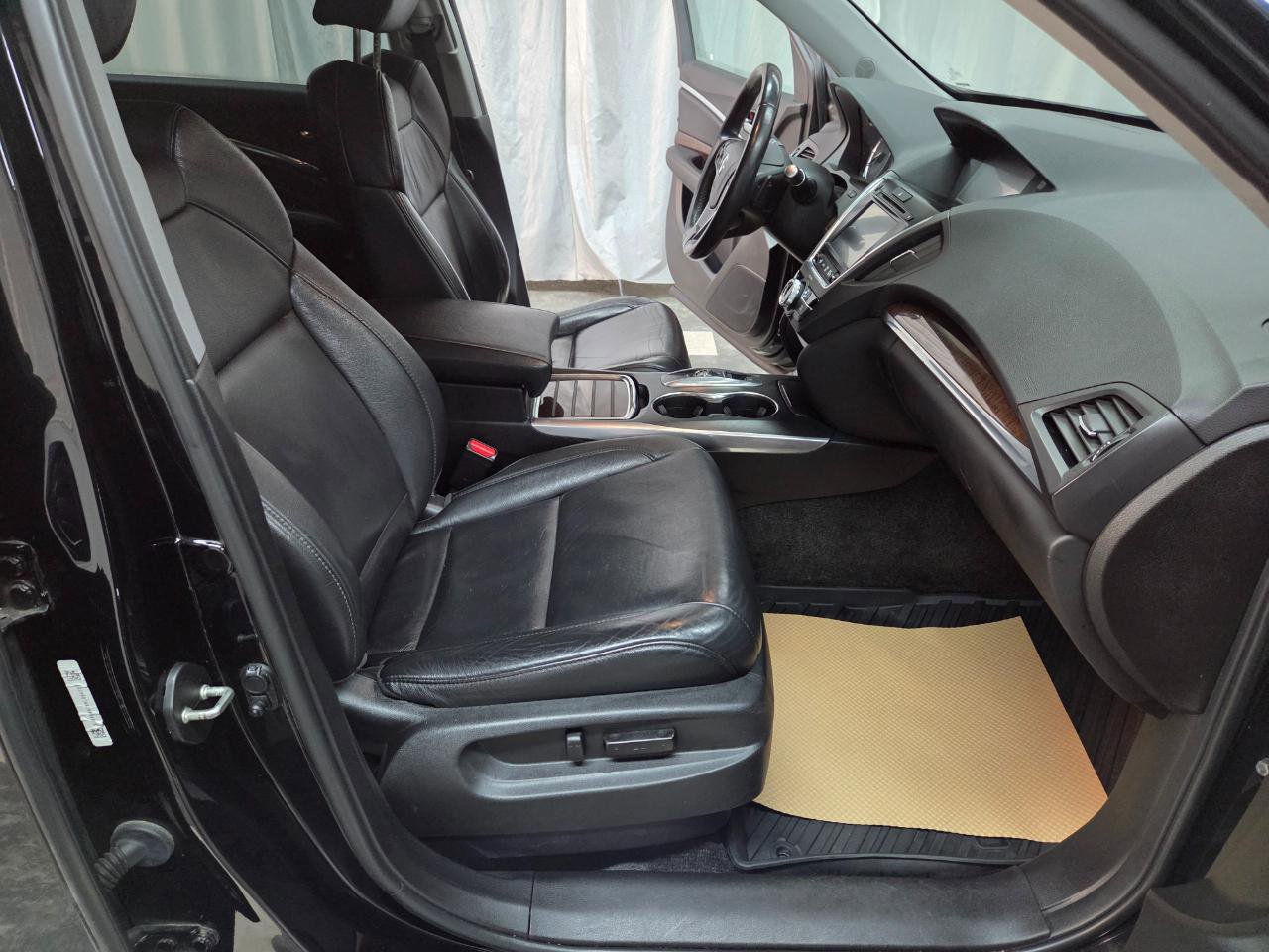 Used 2017 Acura MDX SH-AWD 4D SUV image 13