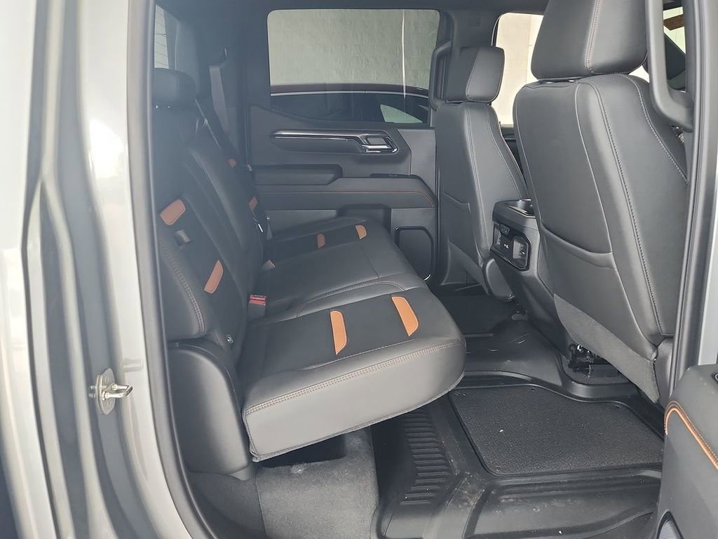 Certified 2023 GMC Sierra 1500 AT4 w/ AT4 Premium Package AWD/4WD image 27