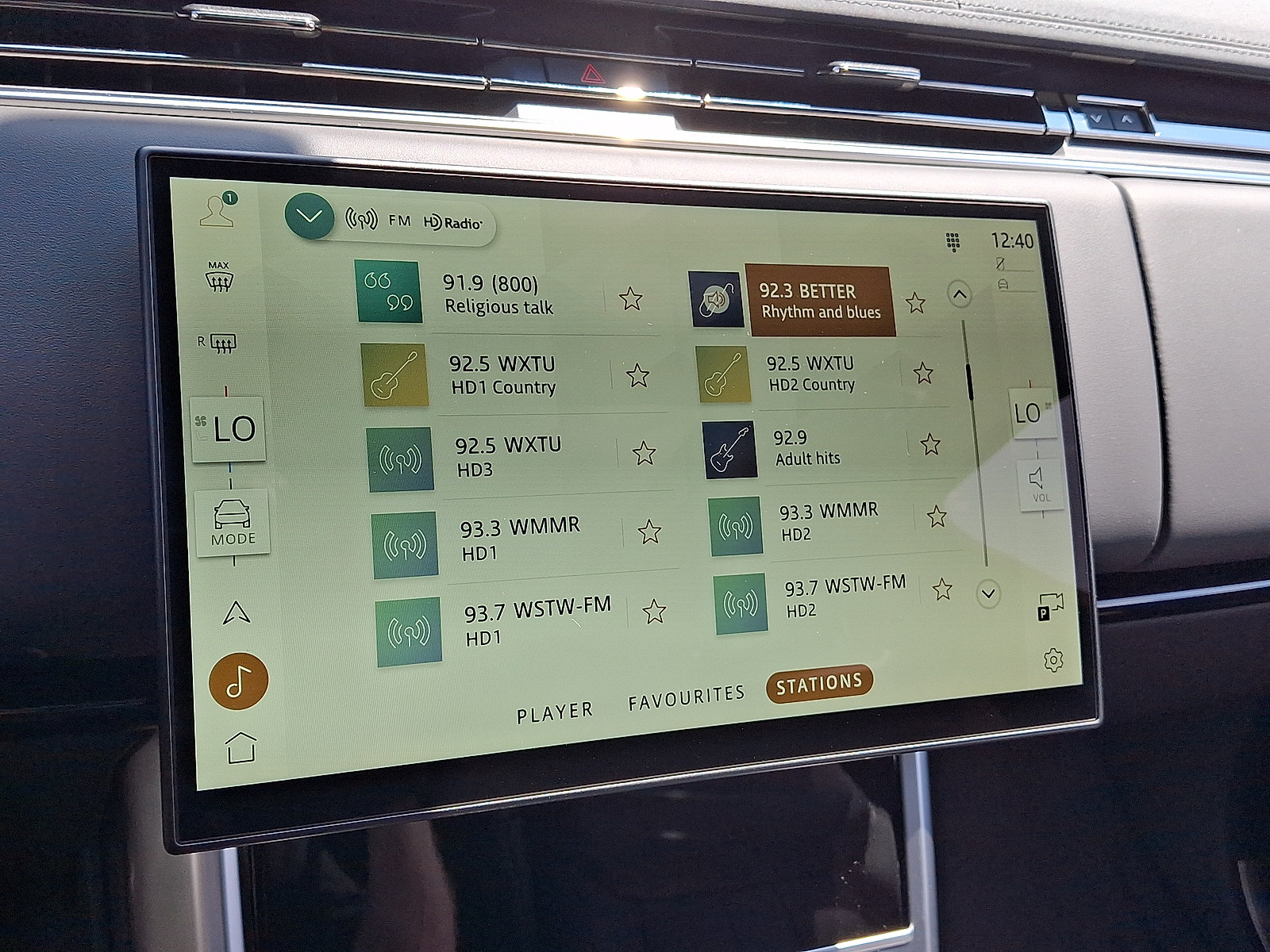 New 2026 Land Rover Range Rover SE AWD/4WD image 8