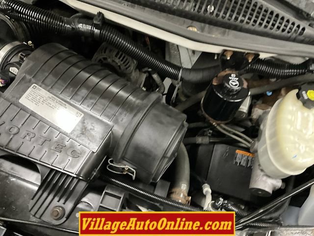 Used 2015 GMC Savana 2500 image 34