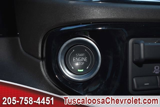 Used 2025 Chevrolet Silverado 2500 ZR2 w/ Technology Package image 40