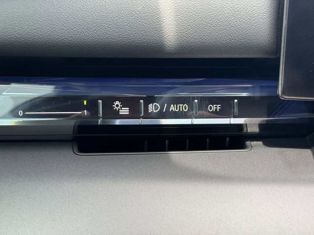 Certified 2024 BMW i5 eDrive40i w/ Premium Package image 27