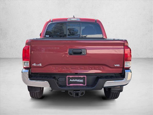Used 2017 Toyota Tacoma SR5 AWD/4WD image 7