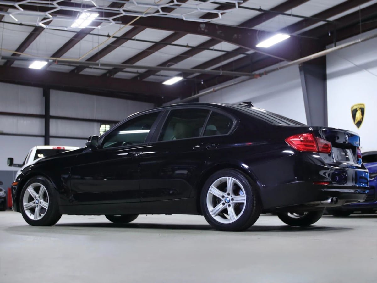 Used 2012 BMW 328i Sedan RWD image 16