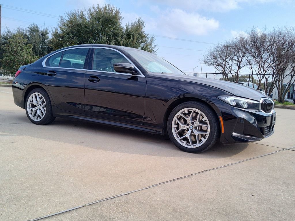 Used 2025 BMW 330i Sedan image 12