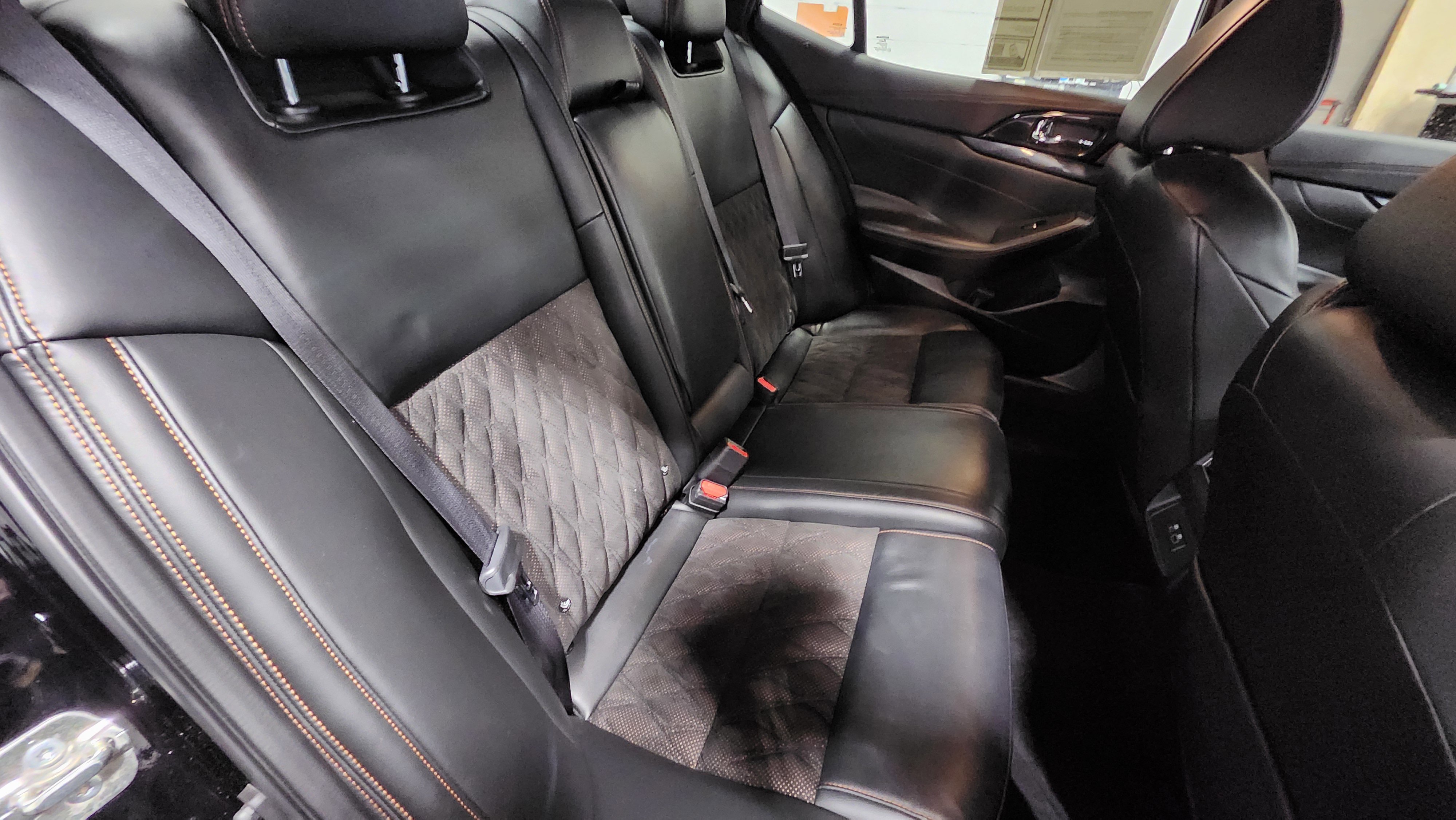 Used 2019 Nissan Maxima SR w/ Premium Package image 22