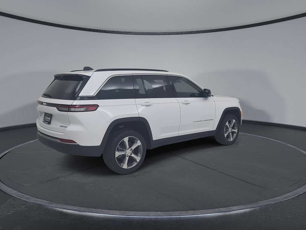 New 2026 Jeep Grand Cherokee Limited w/ Luxury Tech Group II AWD/4WD image 15