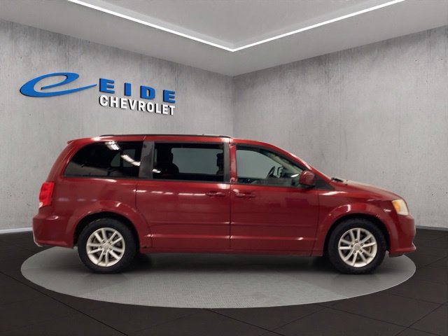 Used 2014 Dodge Grand Caravan SXT FWD image 13