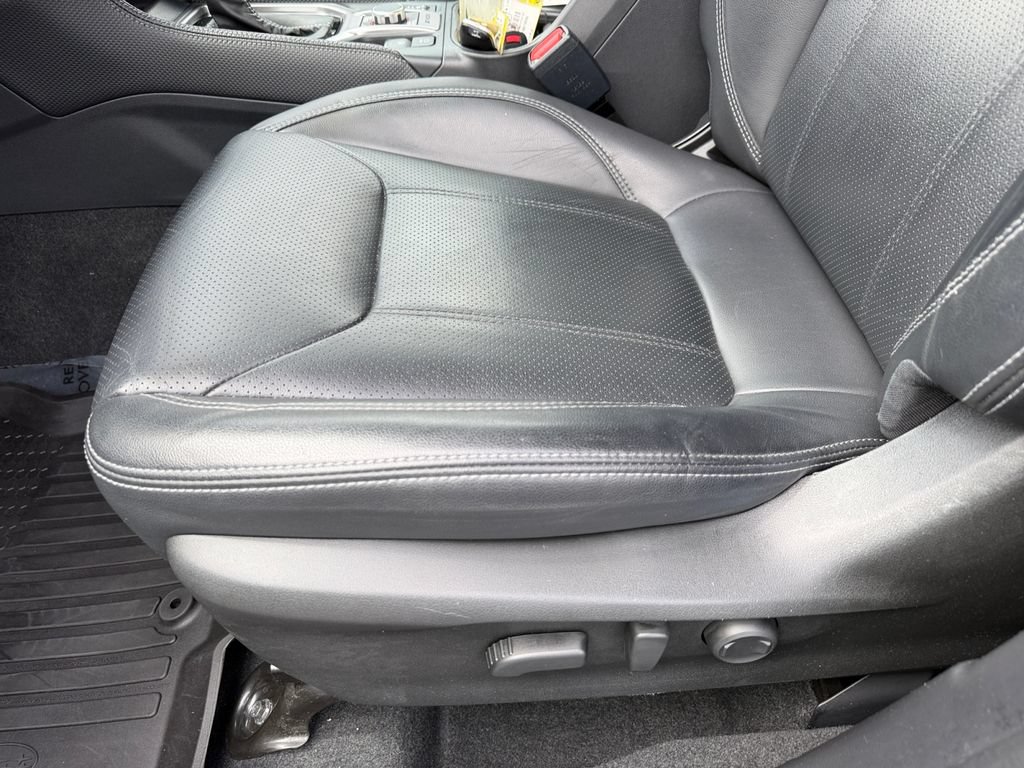 Used 2022 Subaru Forester Limited AWD/4WD image 25
